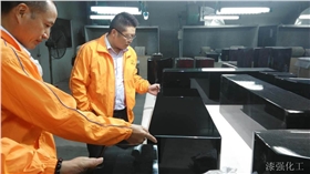 漆强家具漆售后团队.jpg